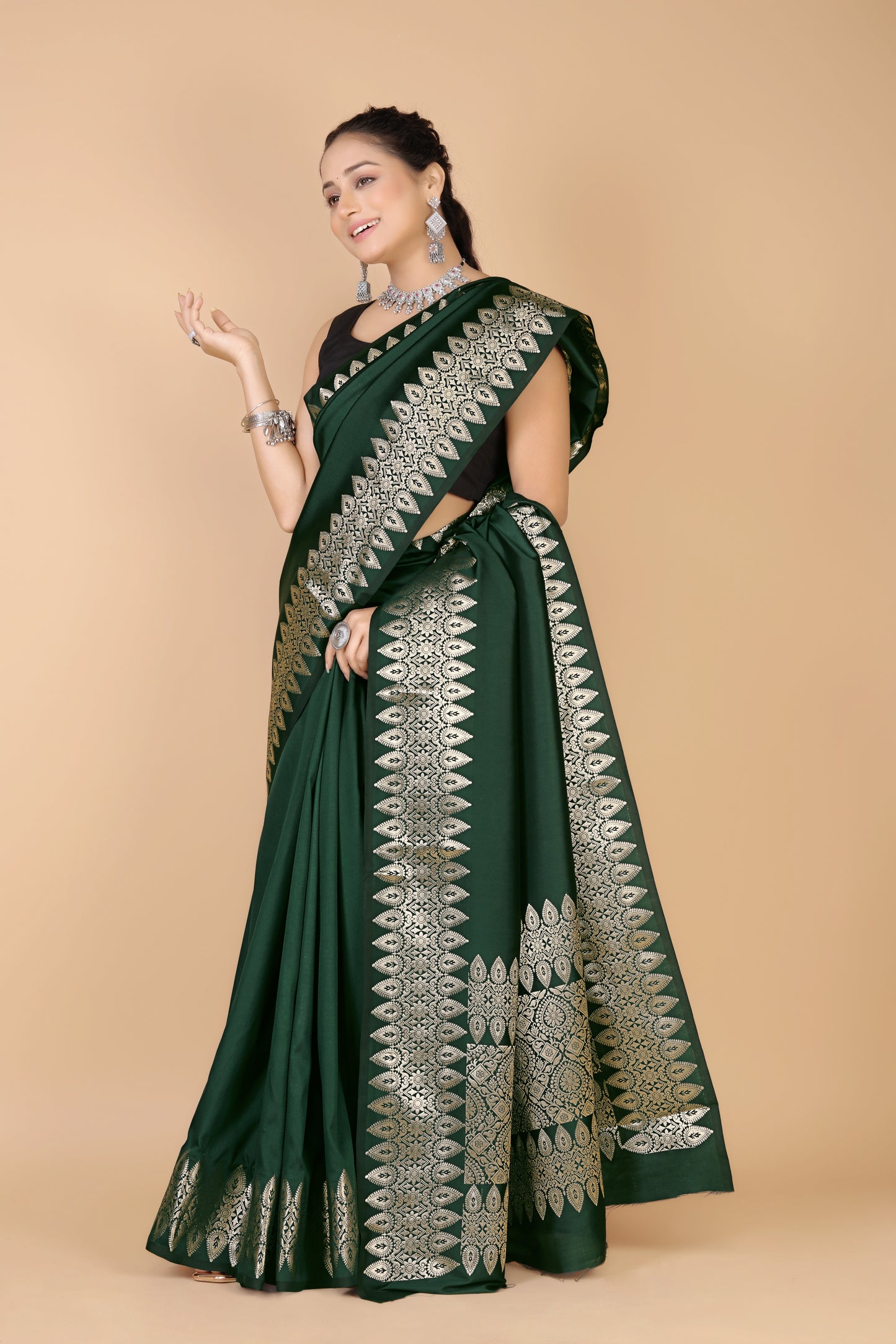 Bottle Green Munga silk Saree-Sona