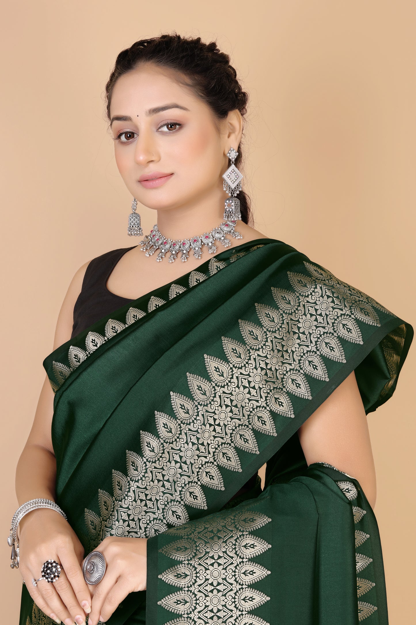 Bottle Green Munga silk Saree-Sona