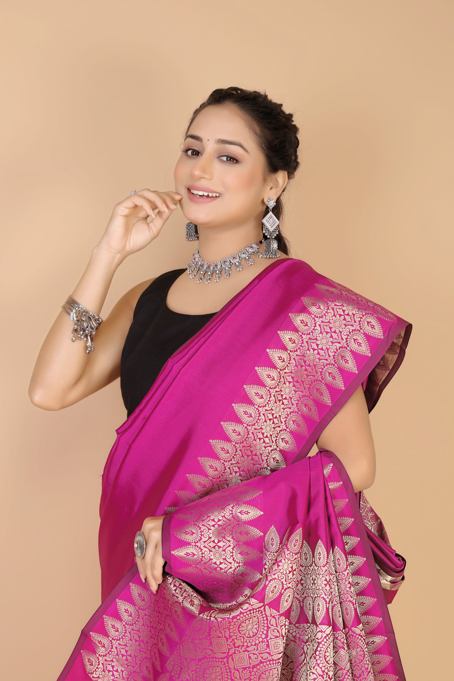 Magenta Pink Munga silk Saree-Sona