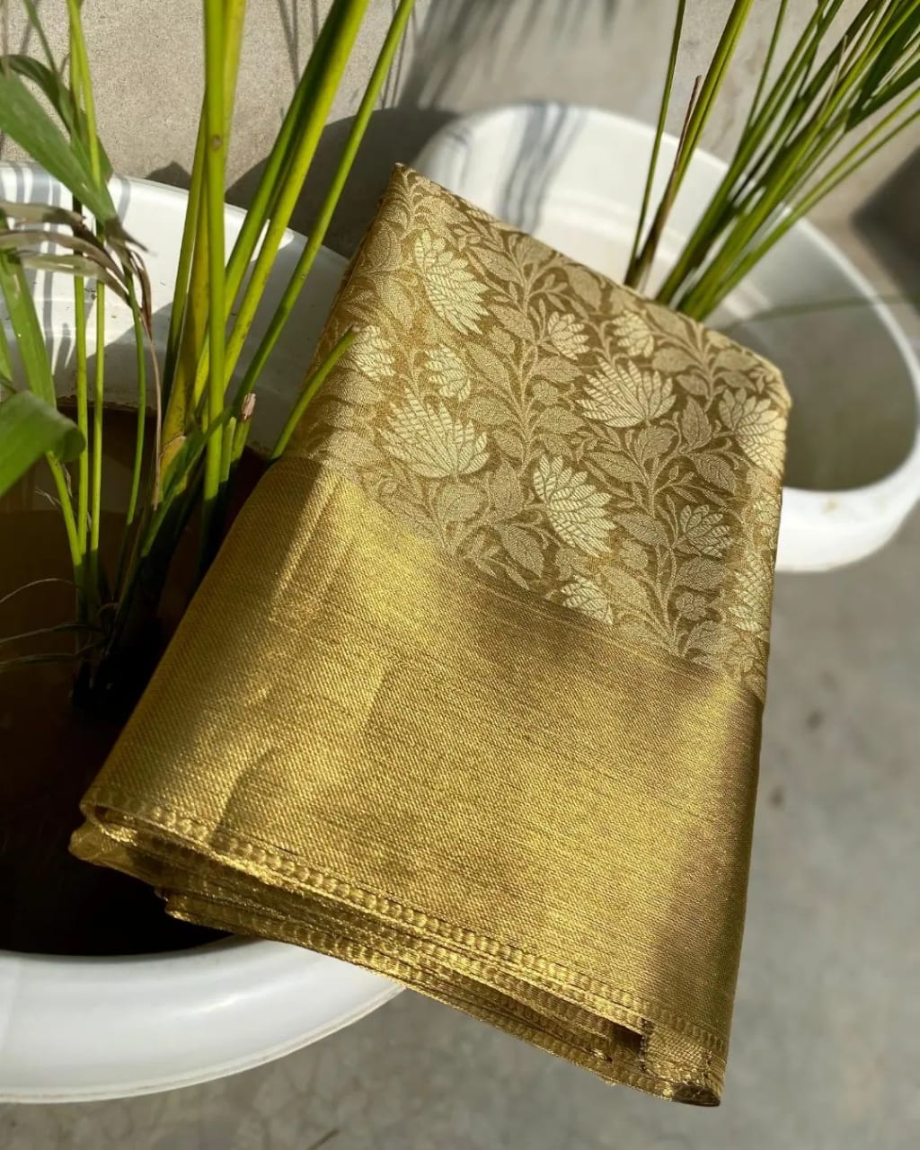 Nita ambani TISSUE silk Saree - Gold